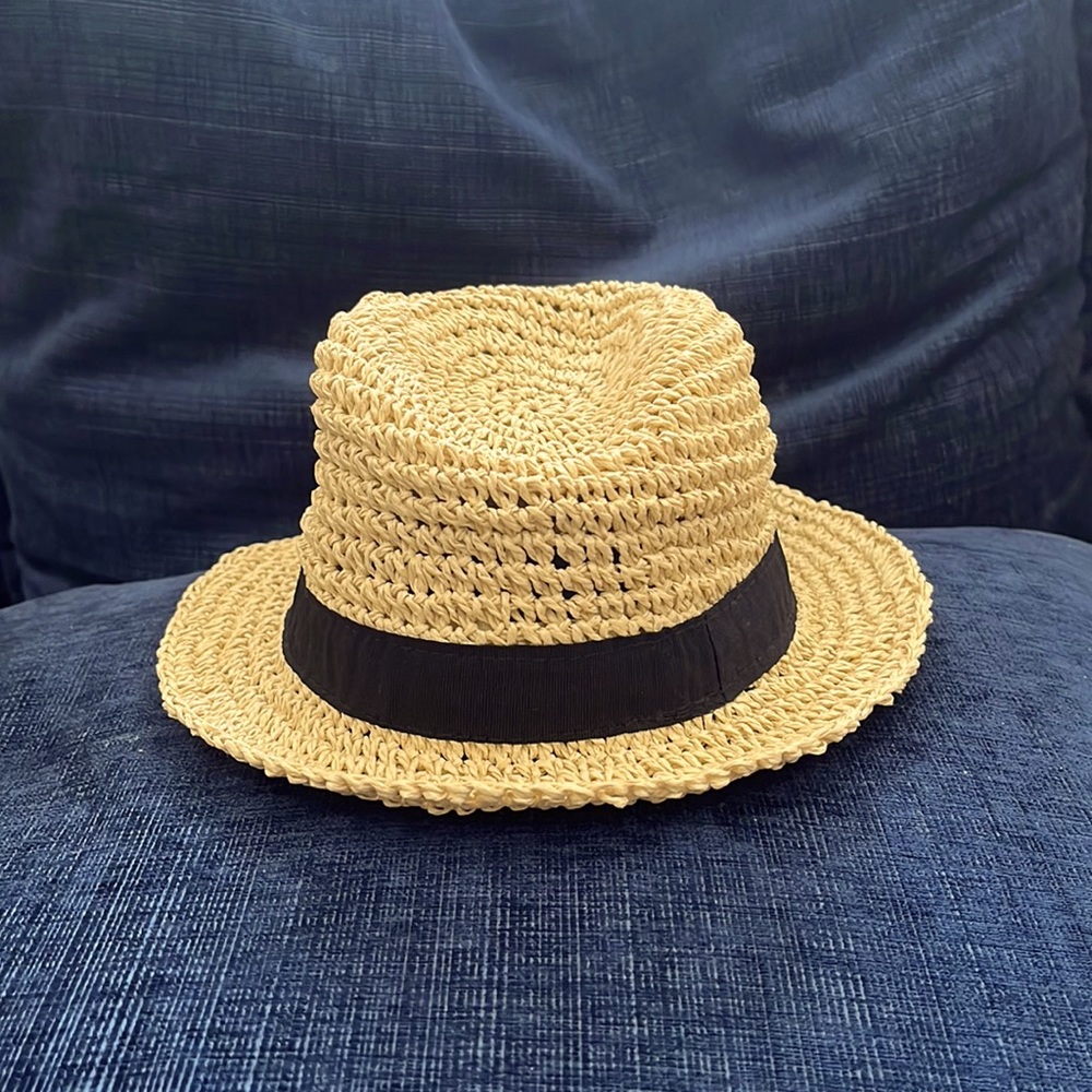 Baby GAP raffia fedora style hat sz 18-24 months